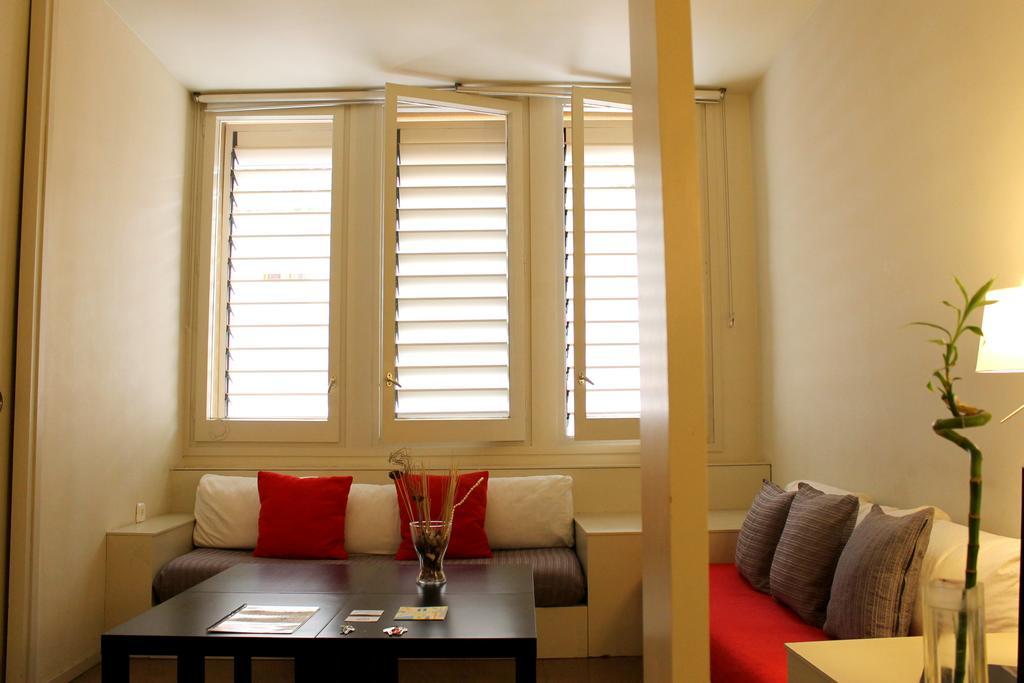 Sweet Bcn Apartments 巴塞罗那 客房 照片